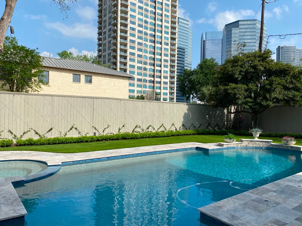 Finished lawn maintenance service by Rainlandscaping